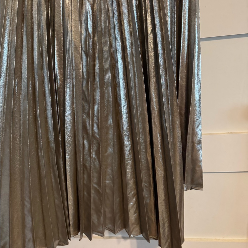 By Anthropologie Short-Sleeve Metallic Cutout Midi Dress - Picture 8 of 12